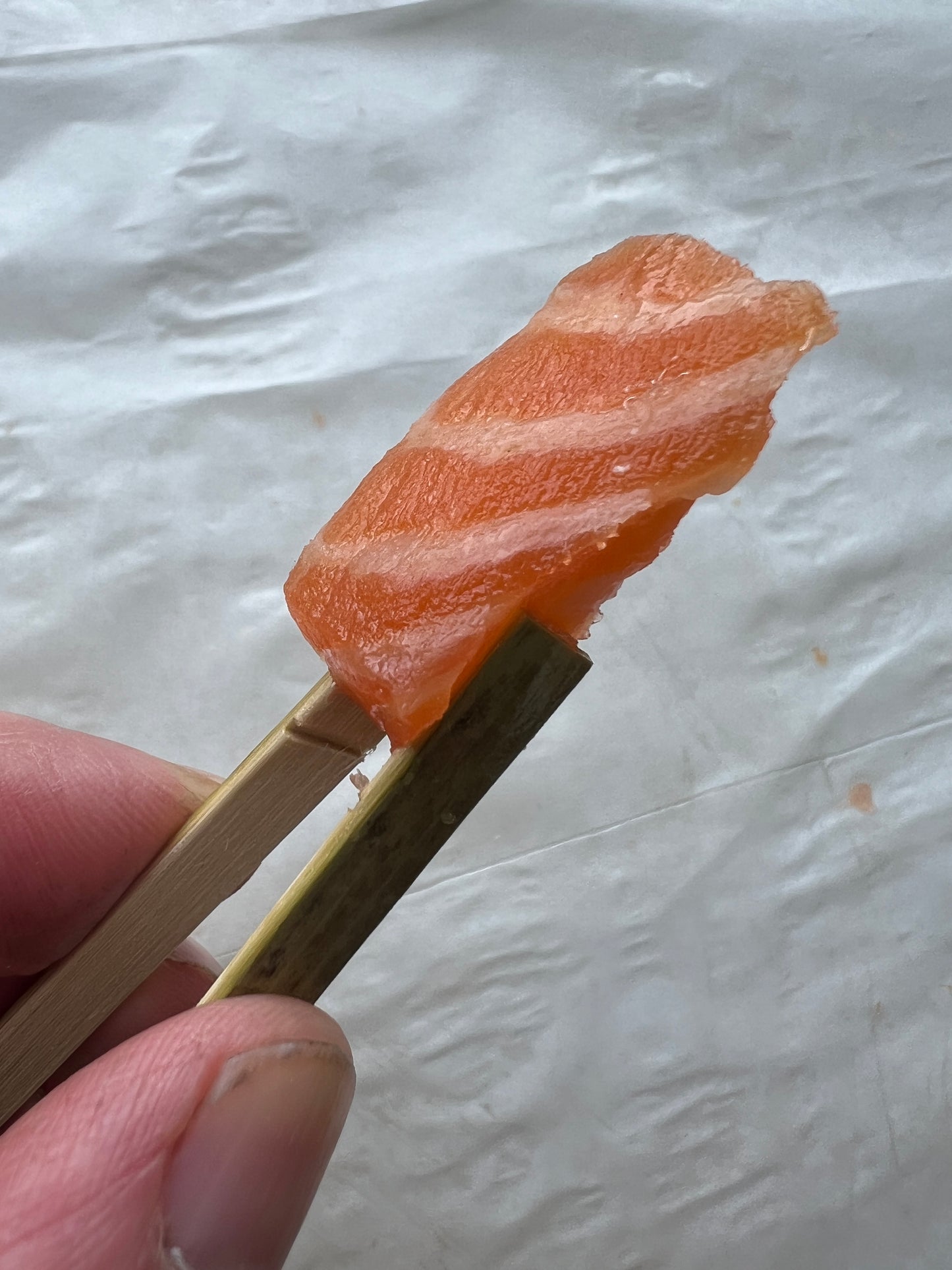 6 x 40 gram packs of my Flint Sliced Oak Smoked Salmon. Vacuum packed with a shelf life of 10 days from date of packing.